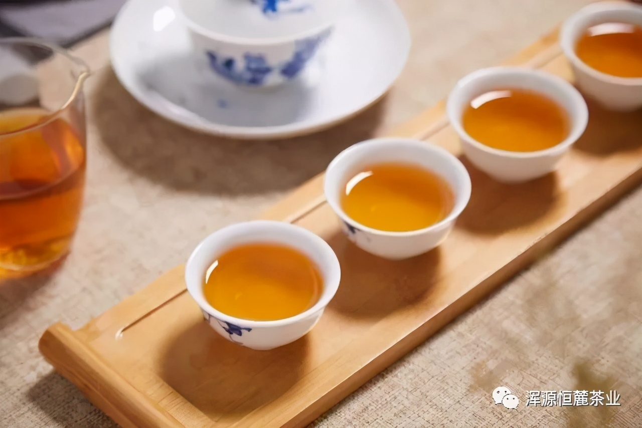 茶杯的讲究与规矩,银茶杯的使用方法和关注事项