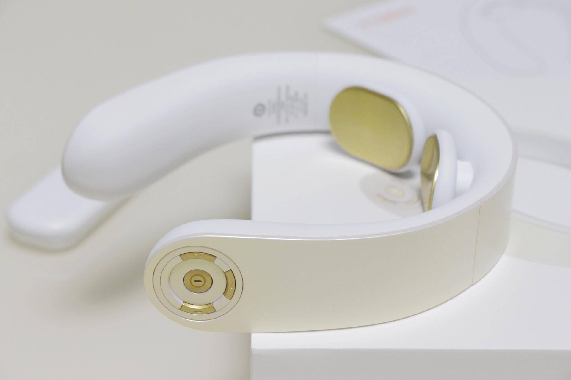 15档力度调节，缓解你颈部酸痛：图拉斯颈部按摩仪体验