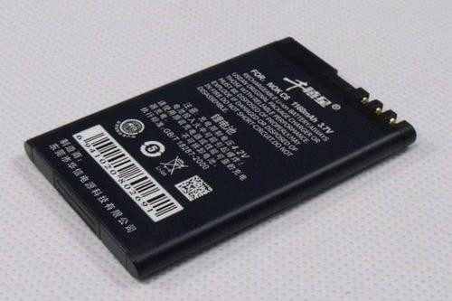 新手机电池必须用完吗,手机电池可拆卸新规