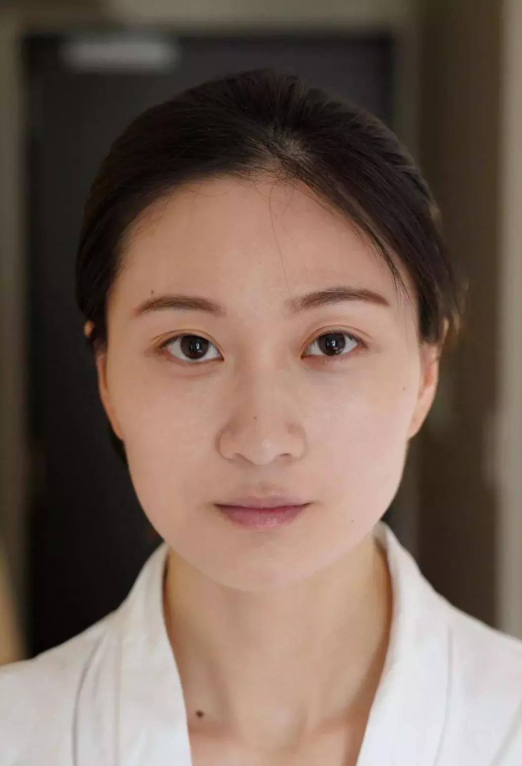 杨颖眼大,杨颖的眼睛瞪大了为什么好看