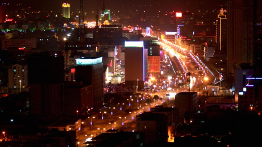 沧州这一“狮城”，濒临渤海成为产盐基地，被称作“水旱码头”