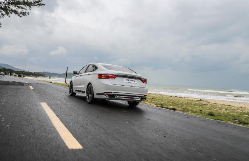 吉利博瑞1.8t实际百公里油耗多少,吉利博瑞epro混动版