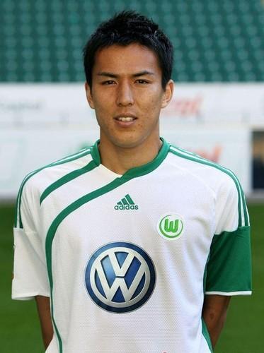 见证坚持与忠诚，两位德甲老将的足球人生