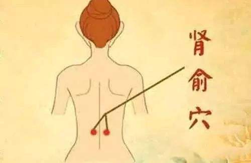 女人经期头晕乏力怎么回事,女的经期头晕恶心浑身无力