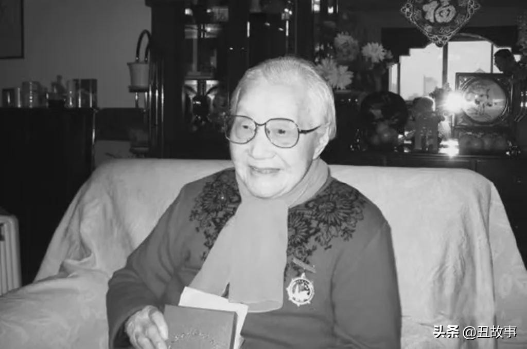 传奇女间谍身亡,传奇110岁女特工