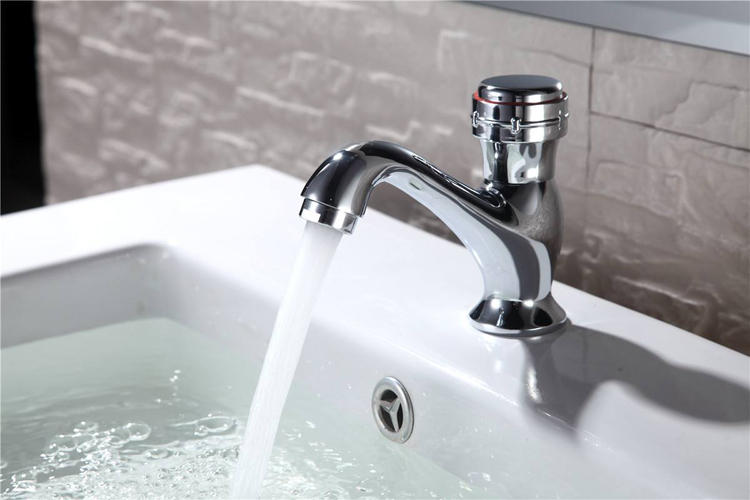 水龙头出水不均匀解决小妙招,家用水龙头滴水的解决办法