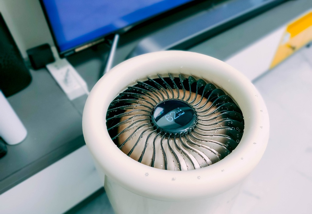 加湿器测评让我们告别冬日干燥,干燥的冬季加湿器选哪款