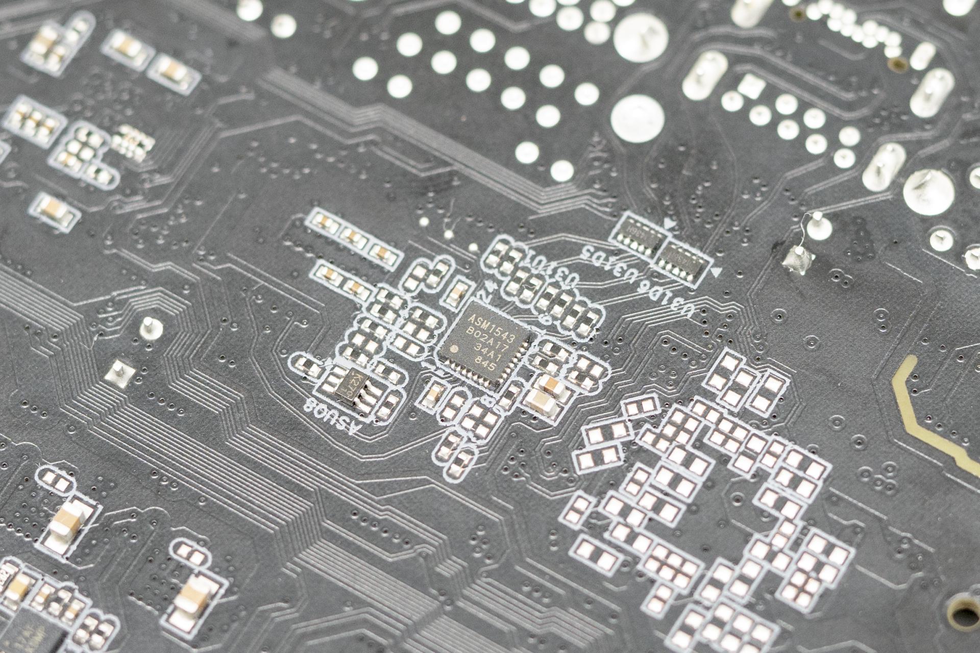 鍗庢搸x570澶瀬闆疯泧绁炲厜鍚屾,鍗庢搸x570澶瀬鍜屽井鏄焫570ace