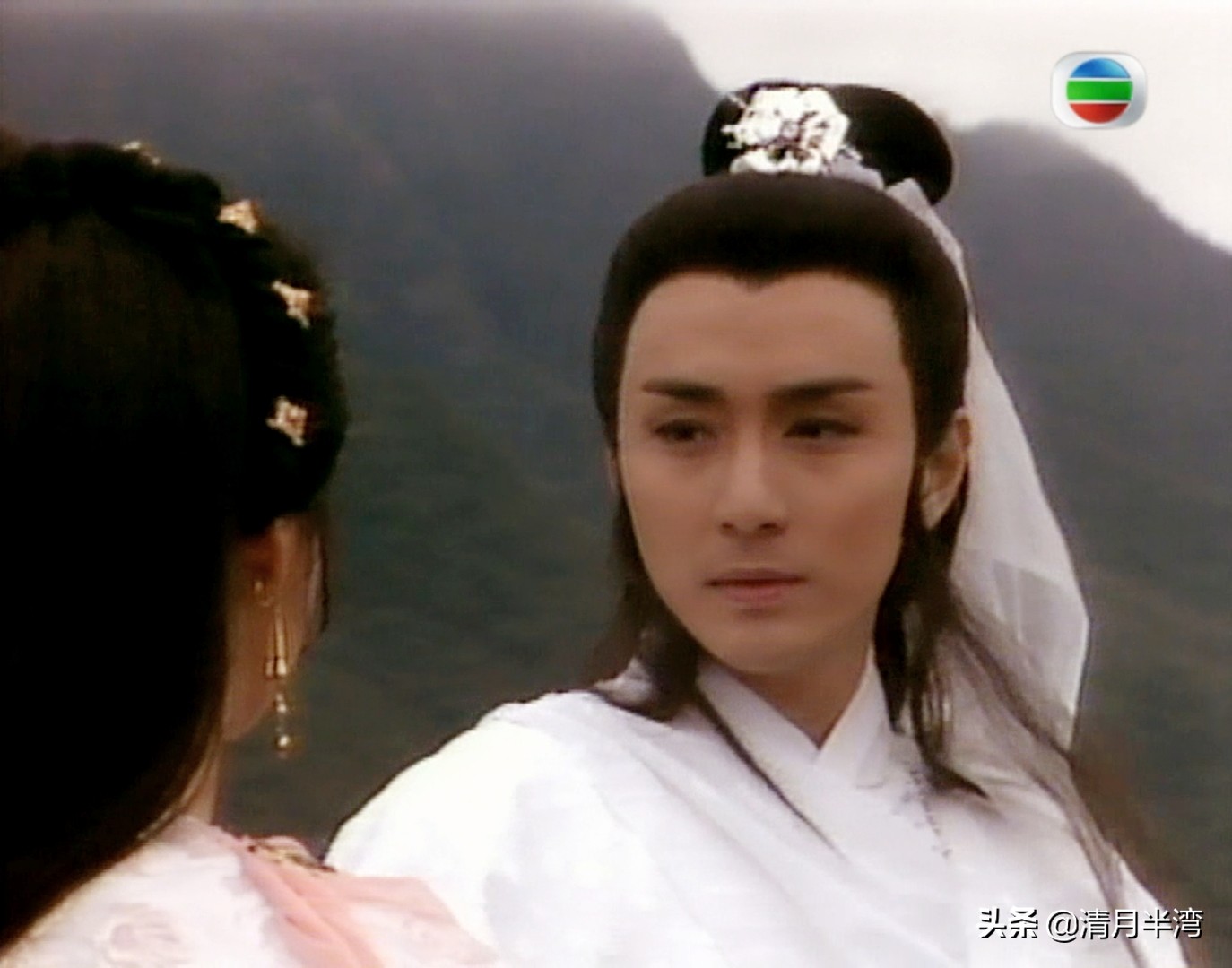 港剧老演员古装时候的颜值男神,港剧十大经典古装