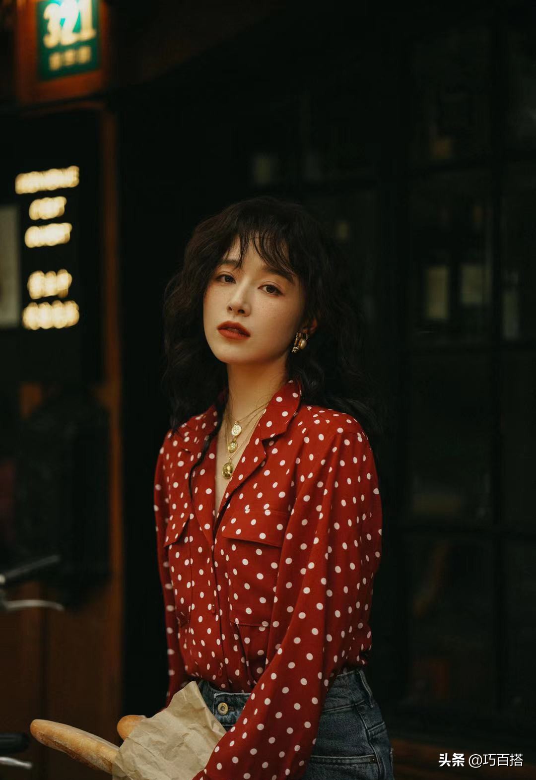 减龄脸型适合的穿搭,各种脸型所适合的穿搭