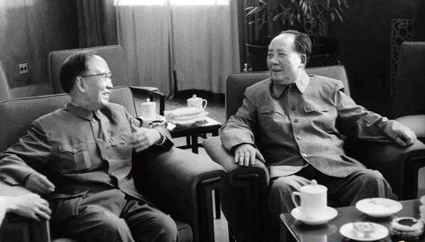毛主席如何评价一代“枭雄”曹操？不输秦皇汉武，其文采更甚之
