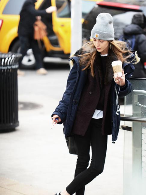 适合40岁左右女人穿的裤子,40岁女人别穿这几种裤子