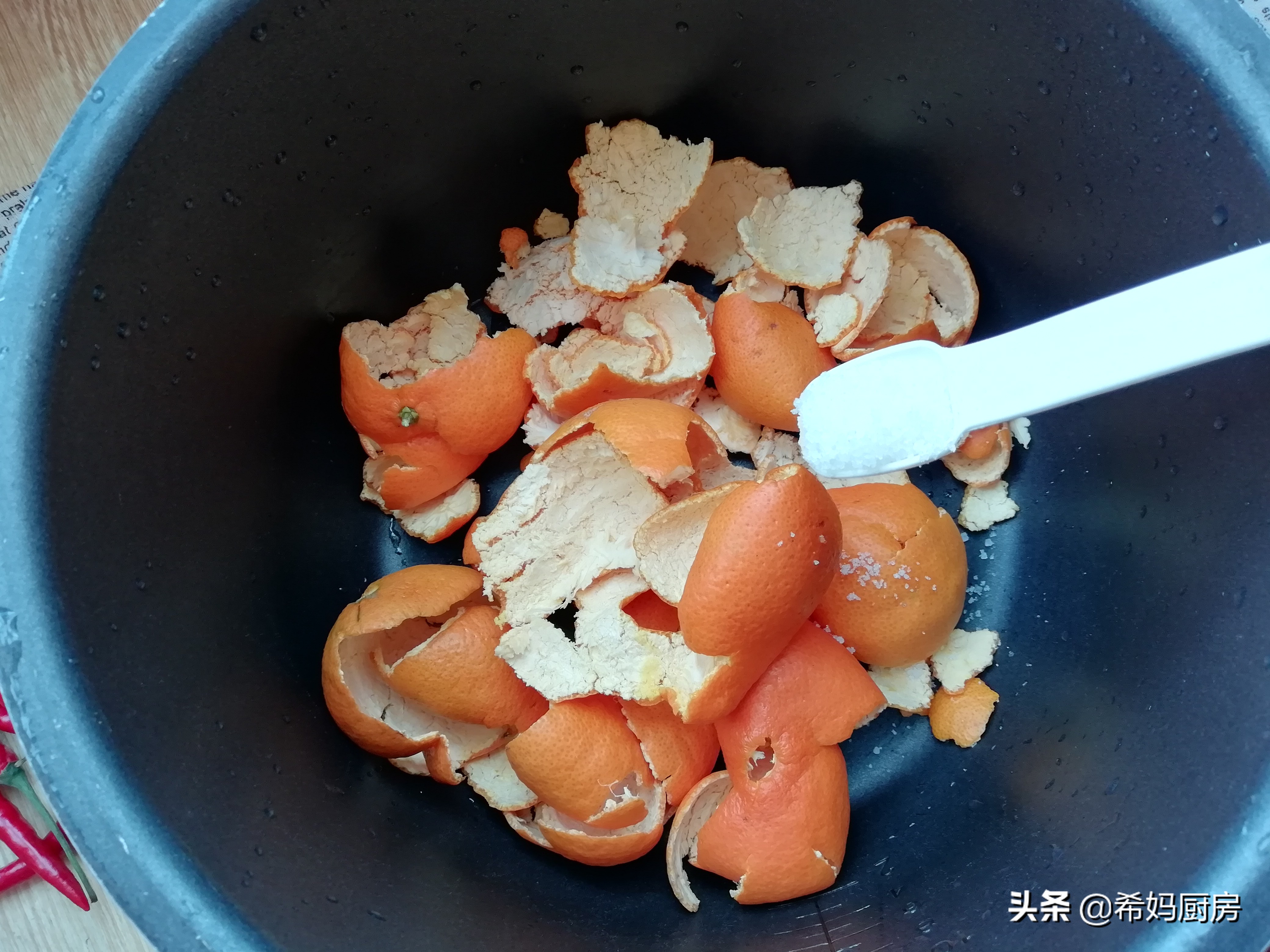 什么桔子做陈皮好自己在家做陈皮,橘子吃完皮可以怎么用