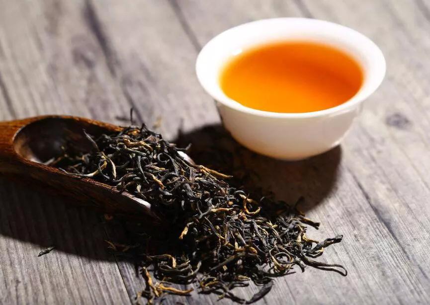 如何快速去除口臭牙黄,你有口臭怎么办