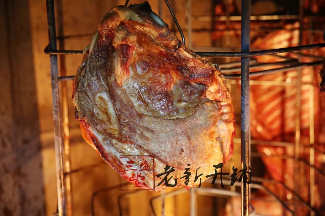 草原正宗烤全羊,长沙大草原烤全羊攻略