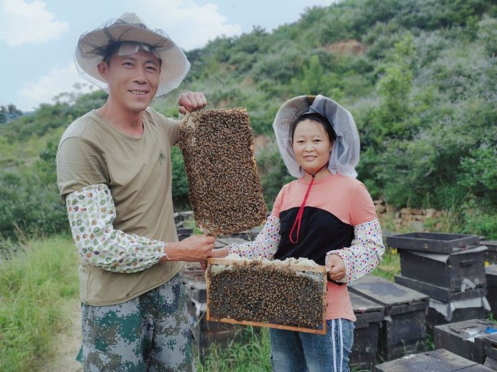 几十块钱买两斤蜂蜜靠谱吗？