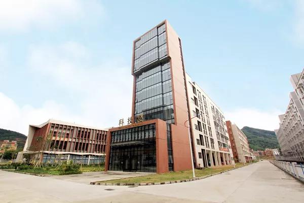 广东大学巡礼-广东工程职业技术学院