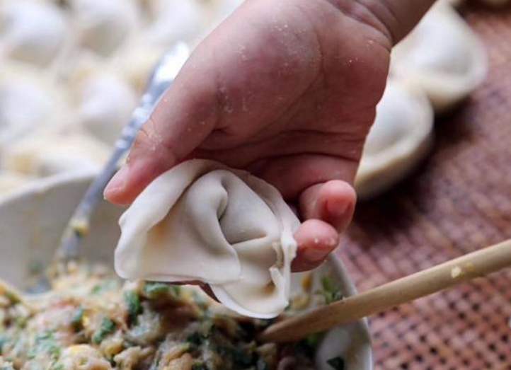 生完孩子胎盘你们是怎么处理的,生完孩子的胎盘怎么处理好呢