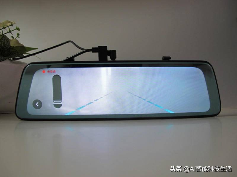 行车记录仪盯盯拍a2pro,行车记录仪盯盯拍高架摩托车