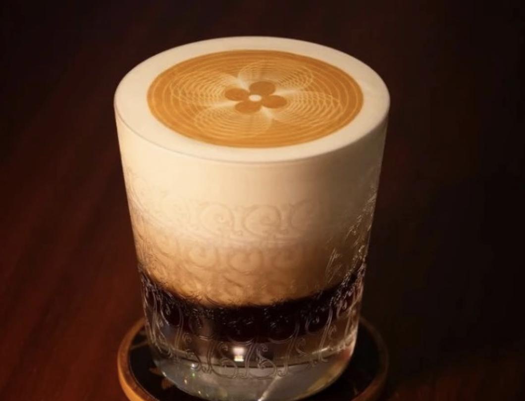 lv卖咖啡,lv星巴克咖啡店联名