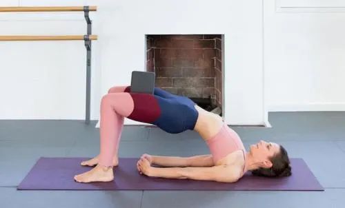 站立时双腿并不拢？每天30分钟，快速并拢成别人羡慕的腿型