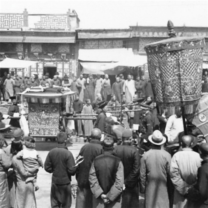 民国新式婚礼有哪些特殊性,民国时期结婚是怎么样的