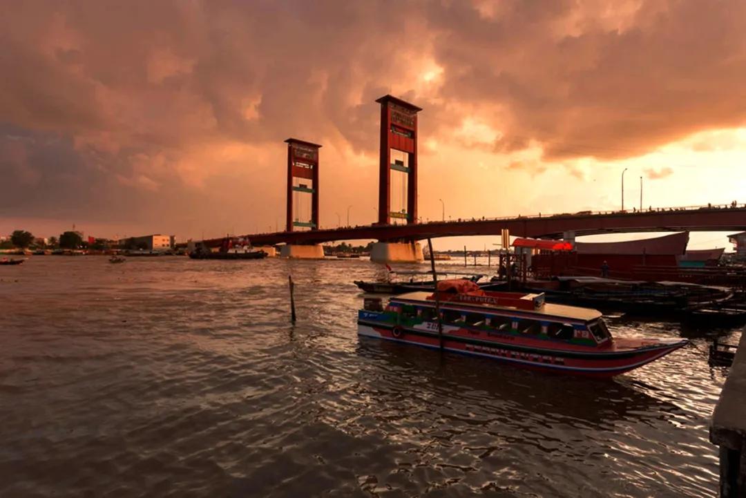 印尼最值得去的岛屿,印尼有个岛泰国有座山