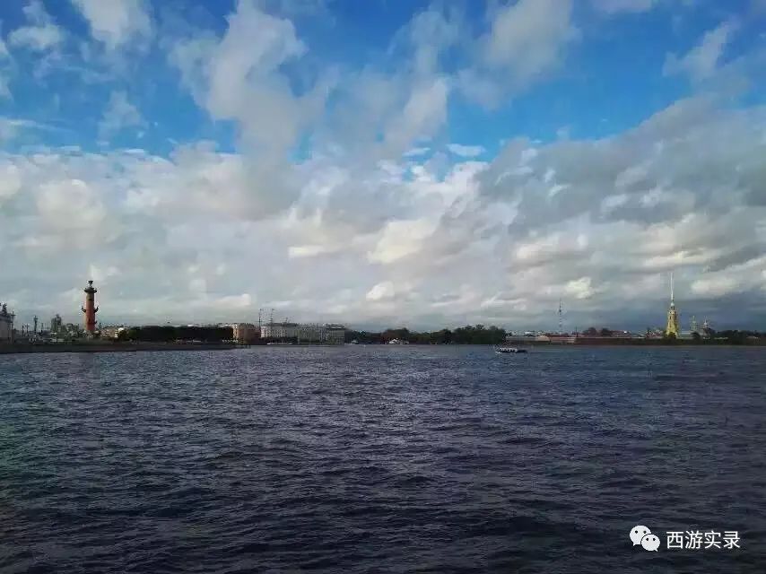 俄罗斯的奔驰宝马售价便宜,路虎宝马