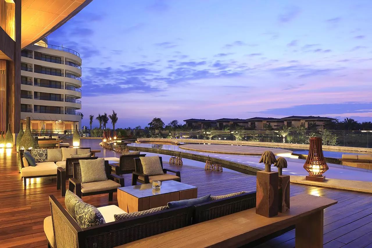 三亚海棠湾10家不错酒店,三亚独享一湾的超级棒的酒店推荐