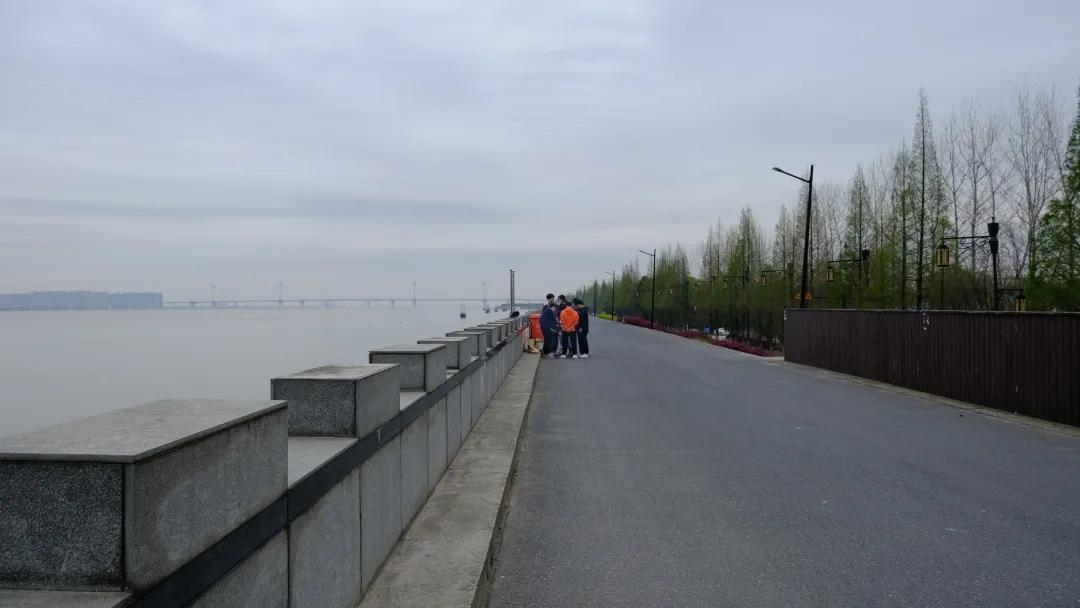 朝闻天下楼盘为什么这么便宜,潮闻天下房价