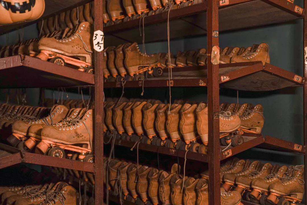 父母约会时，玩得比你野多了