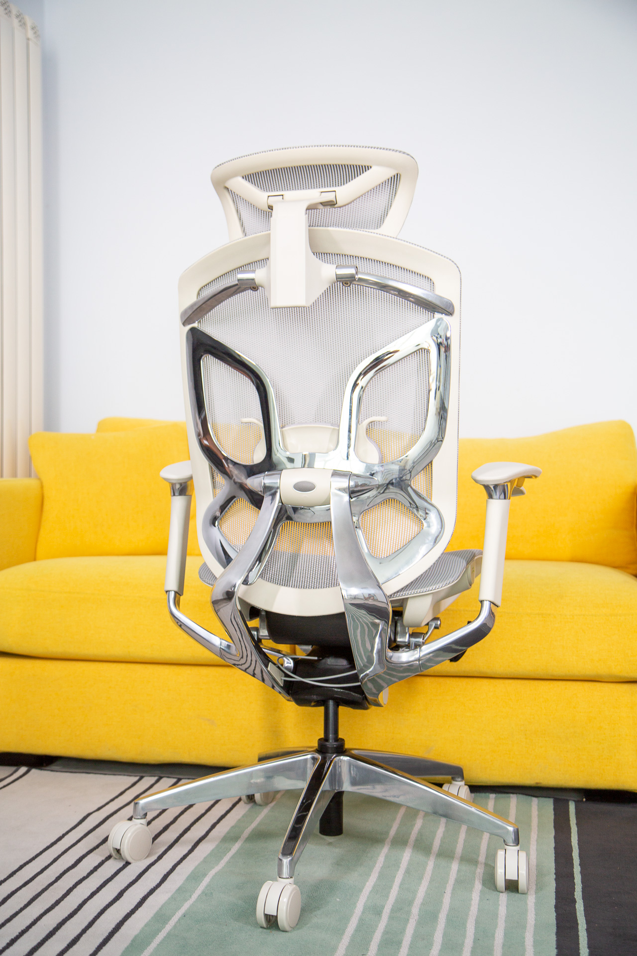 办公室健康改造计划4K价位的Ergoup蝴蝶人体工学椅值得推荐吗？