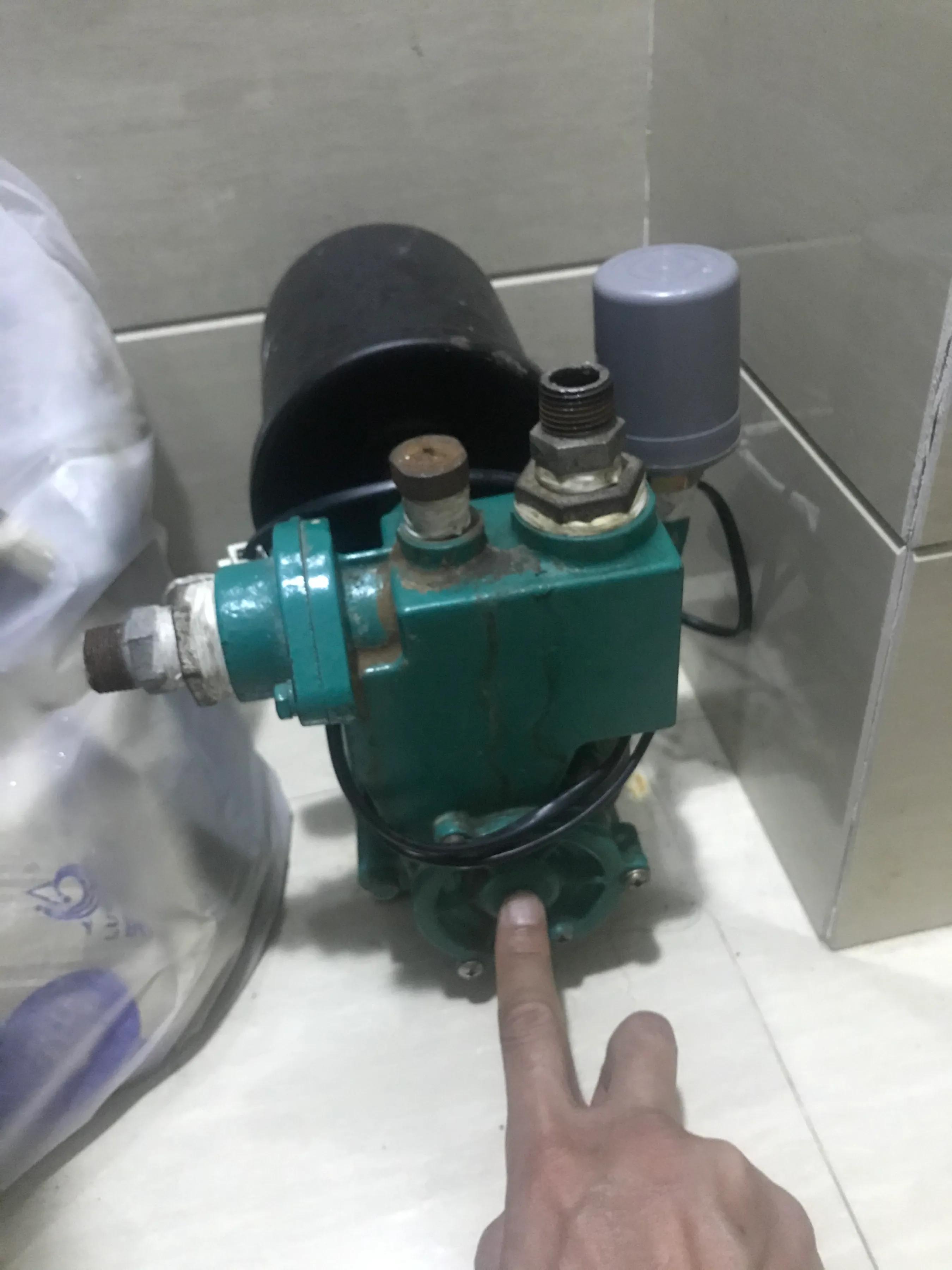 增压水泵维修视频教程,新界智能增压水泵故障排除