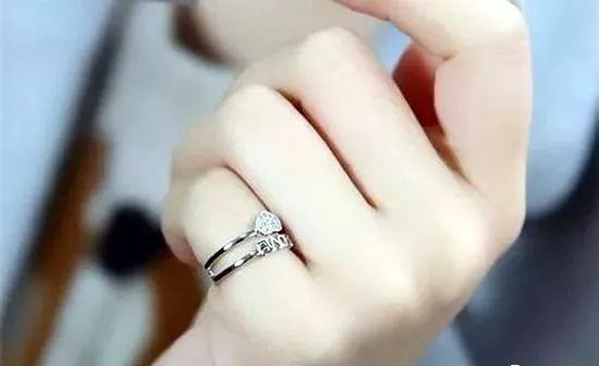 转运招财戒指女气质不掉色,戒指ins小众不掉色招财转运