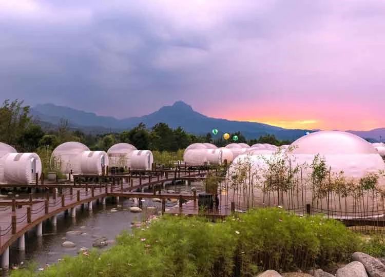 打卡最爱的水上泡泡屋，你最关心的18个问题都在这