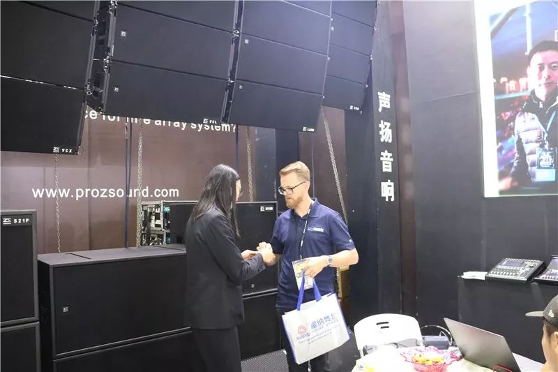 上海民族品牌展销会,上海汽车展中国崛起