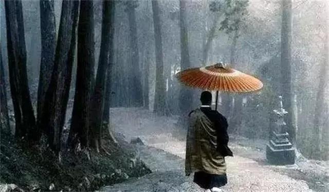 如何对待贤德的高僧,为何自古高僧贤德多被陷害诽谤呢