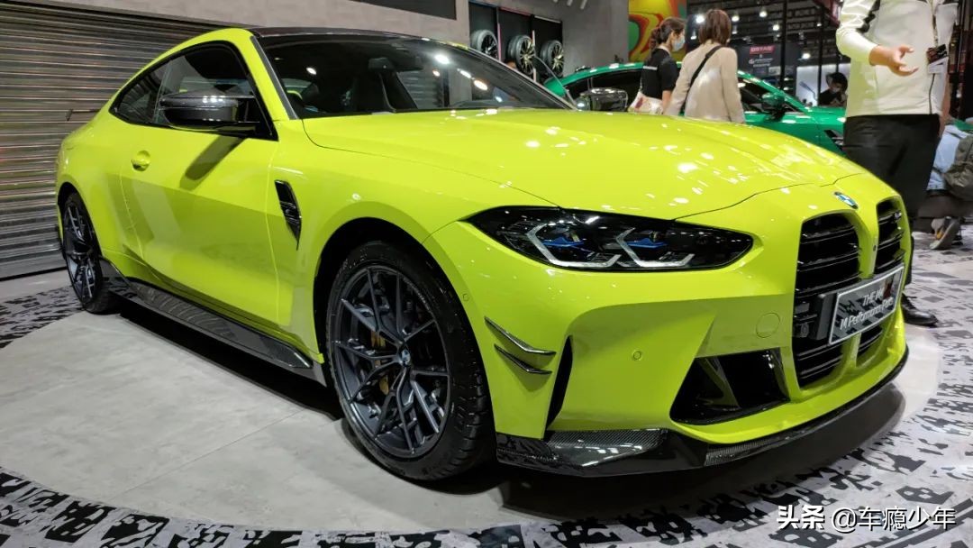 最新款宝马4驱m3,中置四出排气宝马