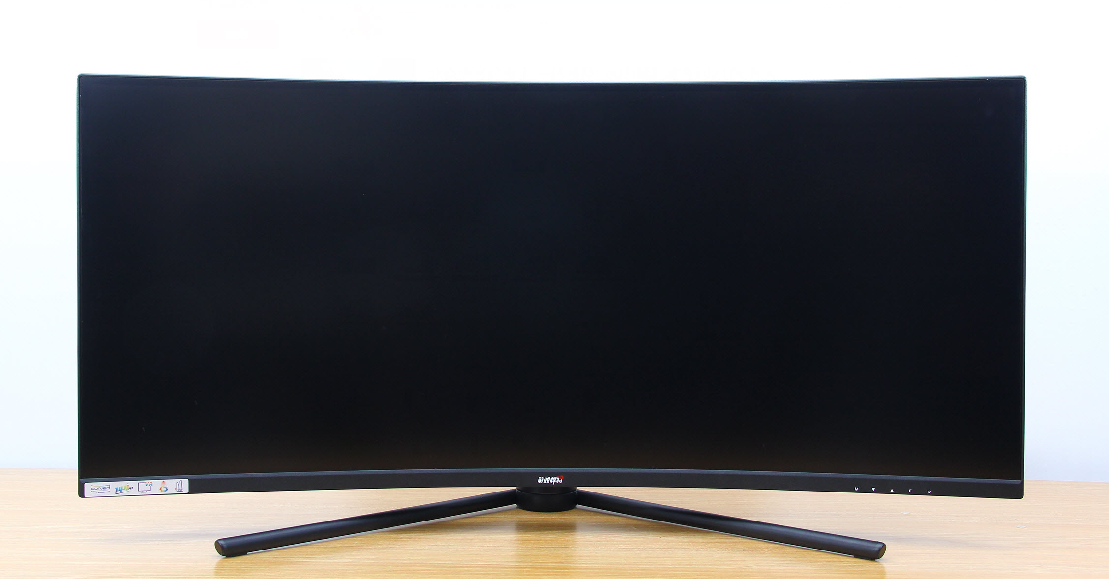 2k240hz27寸曲面带鱼屏显示器,接口丰富的34寸带鱼屏曲面显示器