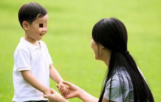妈妈上火孩子屁股会烂么,十六个月宝宝屁股上火