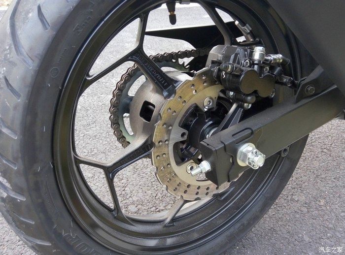 川崎ninja250和小忍者的区别,川崎ninja小忍者250和400区别