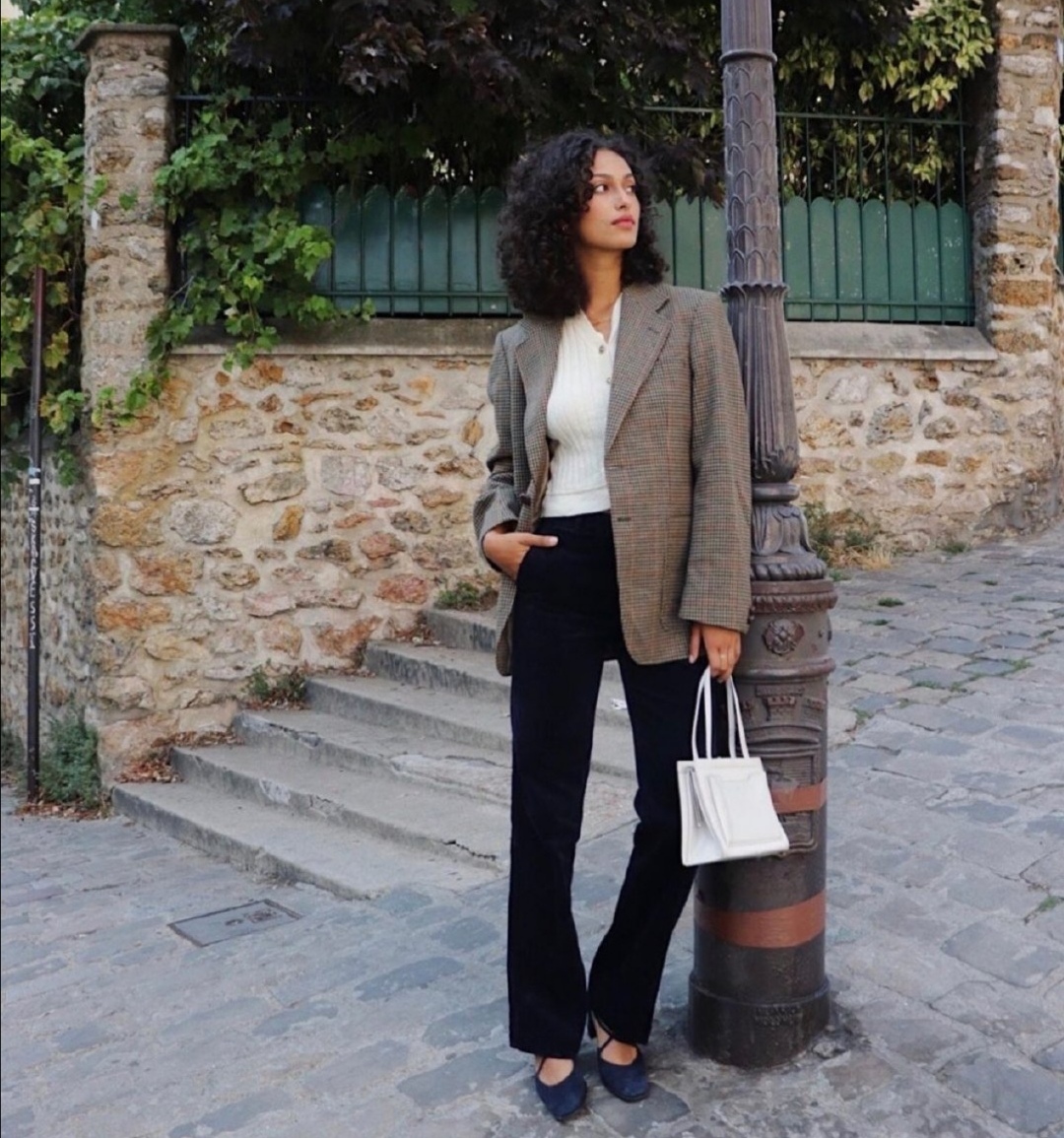 秋天打底衫什么材质舒服,女士秋天打底衫超短款