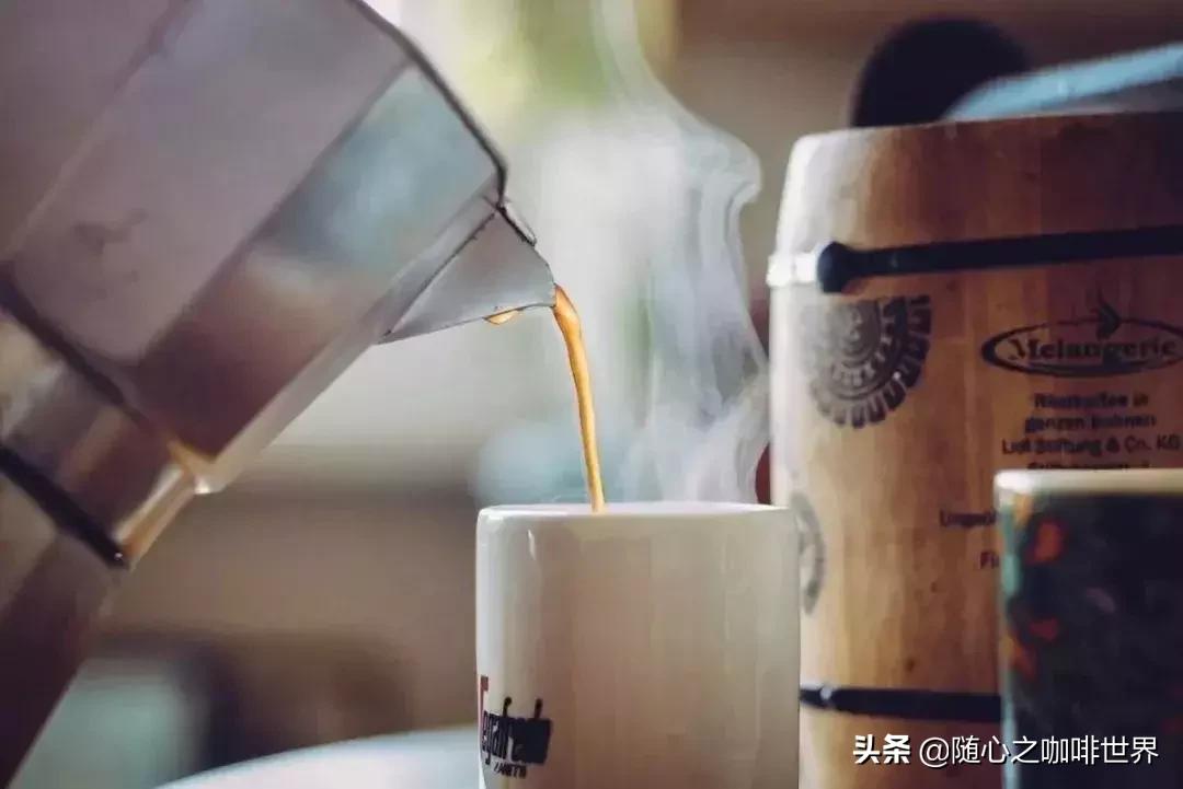 不喝咖啡就头疼恶心,不喝咖啡就头痛怎么回事