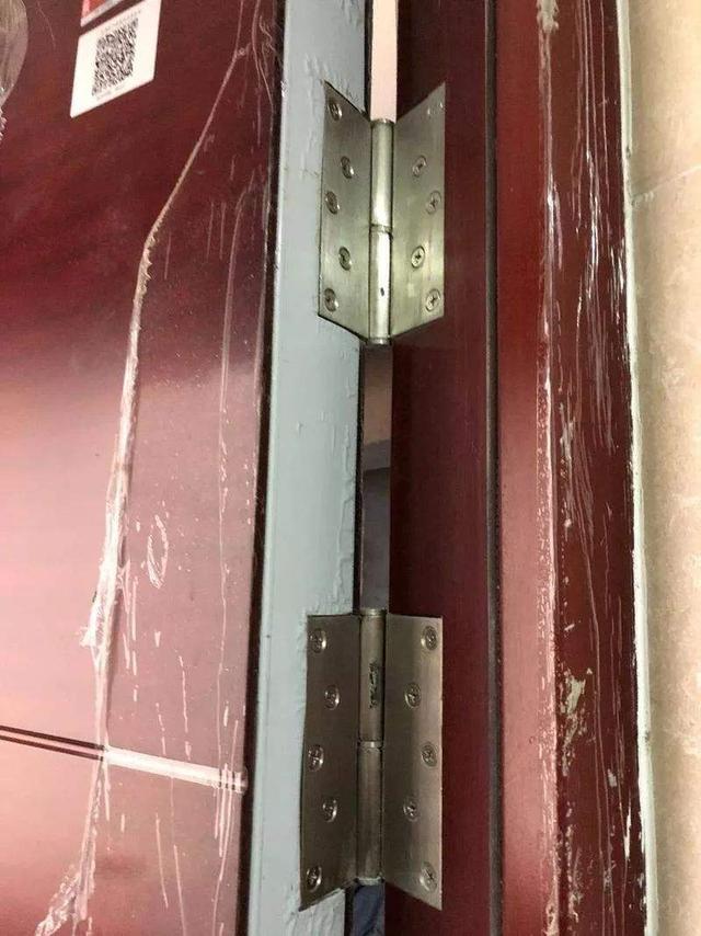 开关门嘎吱响怎么解决,开关门的时候咯吱响