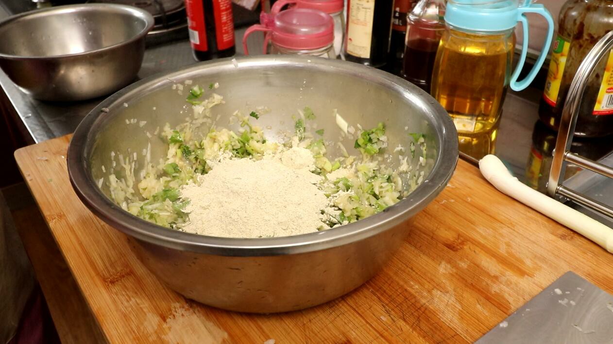 炸萝卜丸子要不要烫面,炸萝卜丸子不要肉末
