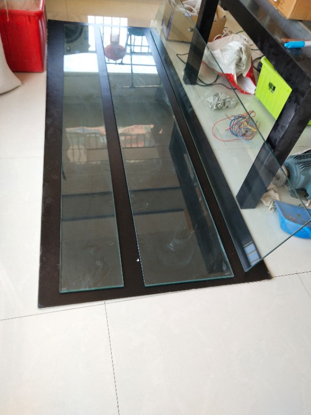 自粘鱼缸的使用寿命,自粘鱼缸有什么关注事项