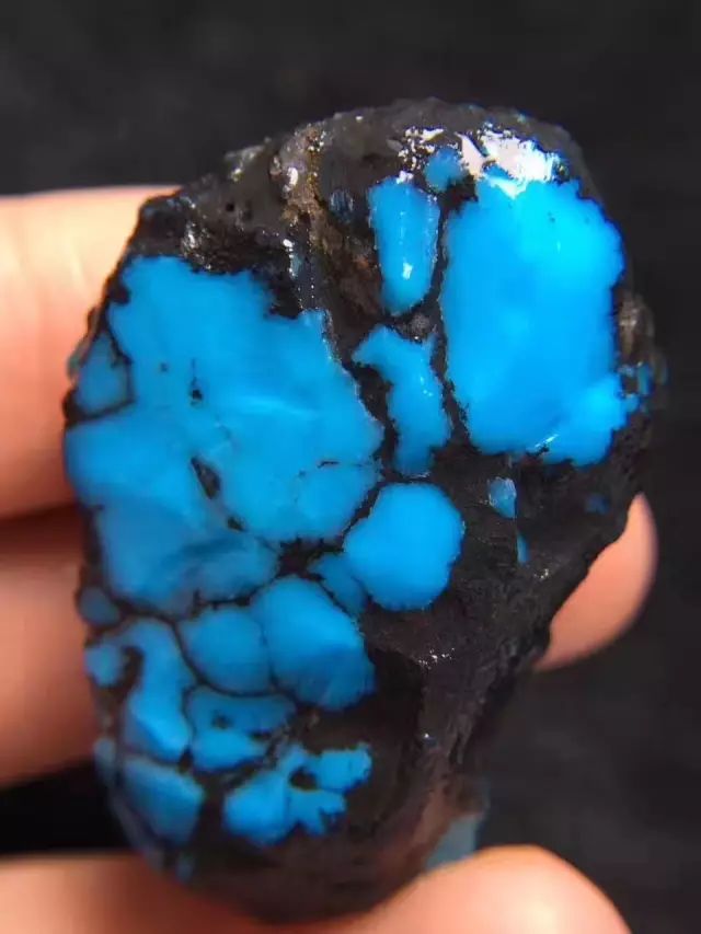 绿松石湖北哪个矿好,国内哪个地区的绿松石最好