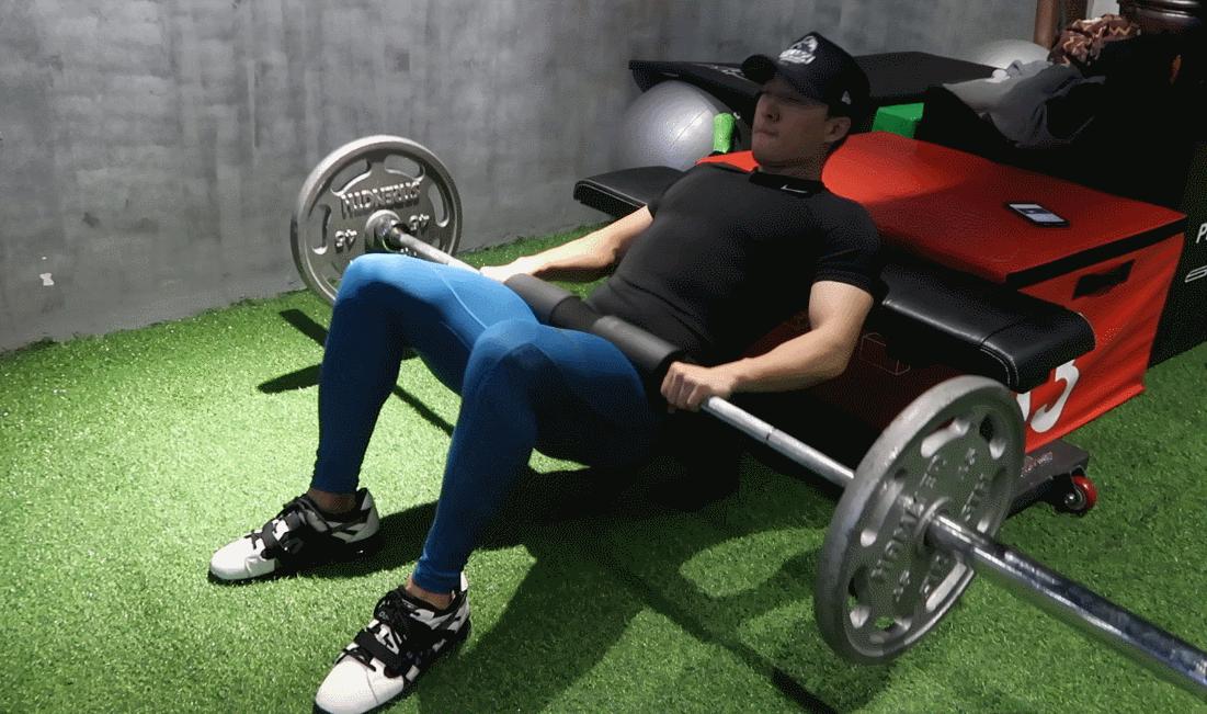 最有效的臀部凹陷训练,怎么通过臀部训练改善臀凹陷