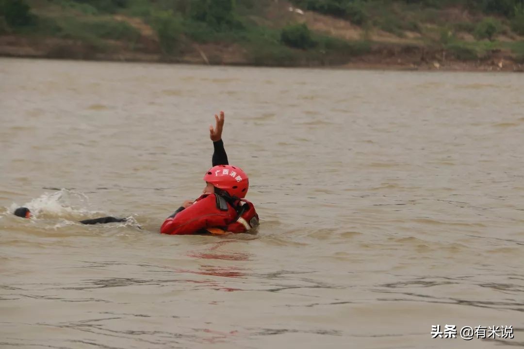 最倒霉的人被雷劈,最倒霉的人被雷劈三次没死