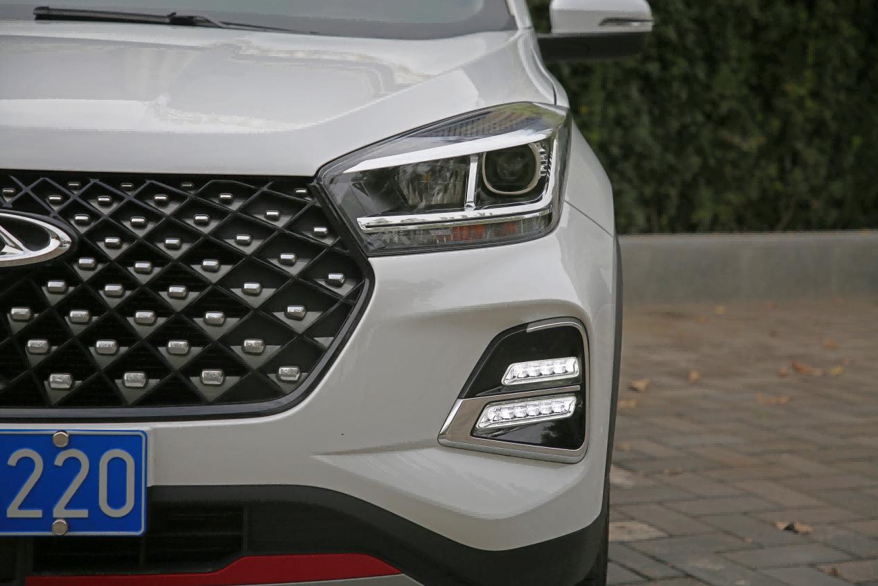 奇瑞瑞虎5x超级英雄版试驾视频,沉浸式体验奇瑞瑞虎5x超级英雄版